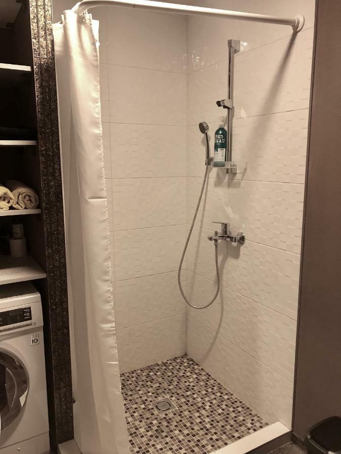 Bright Apartment Near Akropolis Βίλνιους Εξωτερικό φωτογραφία